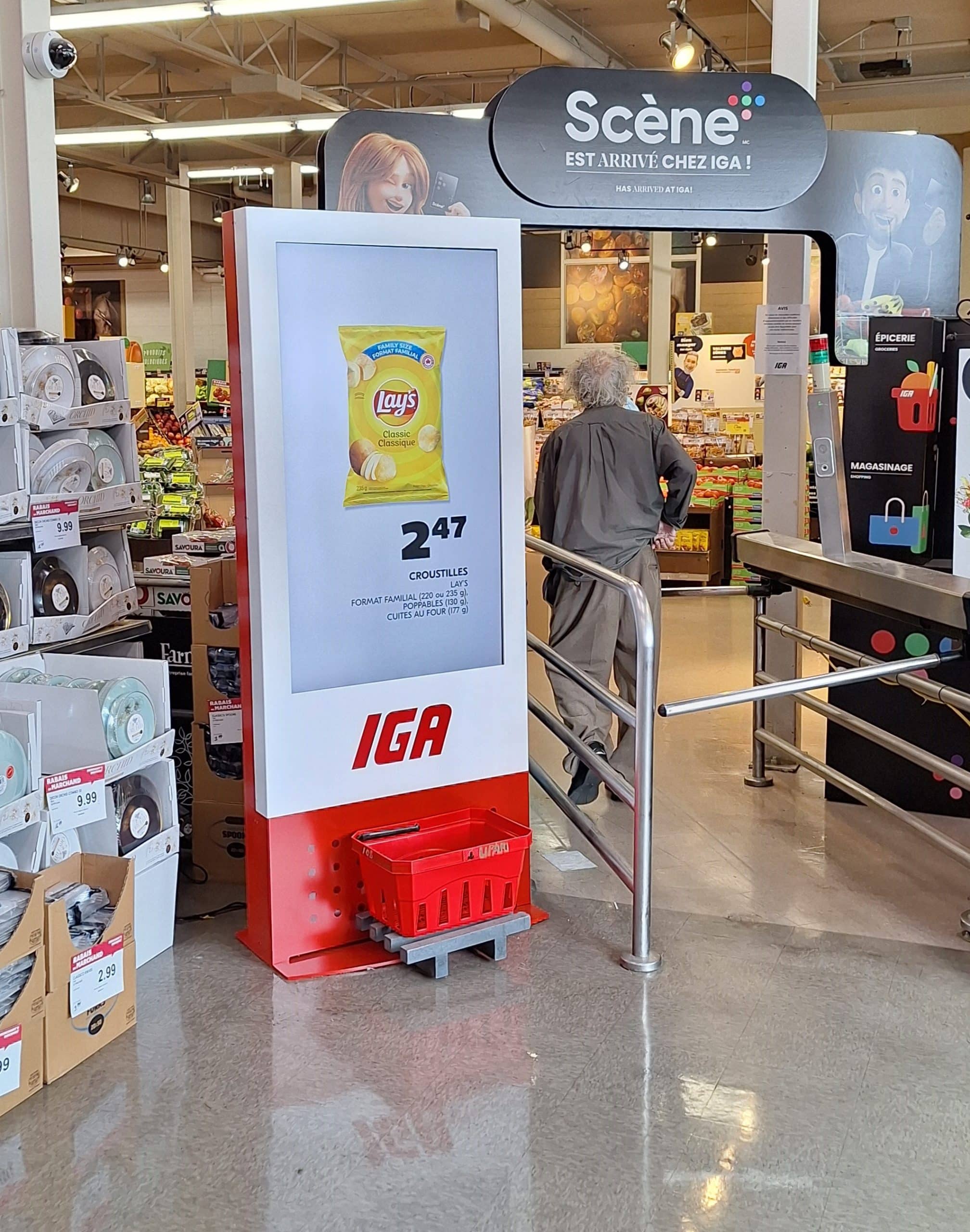 Borne numérique IGA, Client de VIF Télé